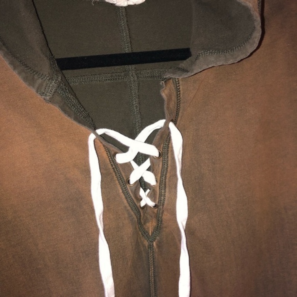 ❄️ 5 for $25 ❄️ Lace Up Pullover Hoodie Women’s Small - Picture 5 of 8